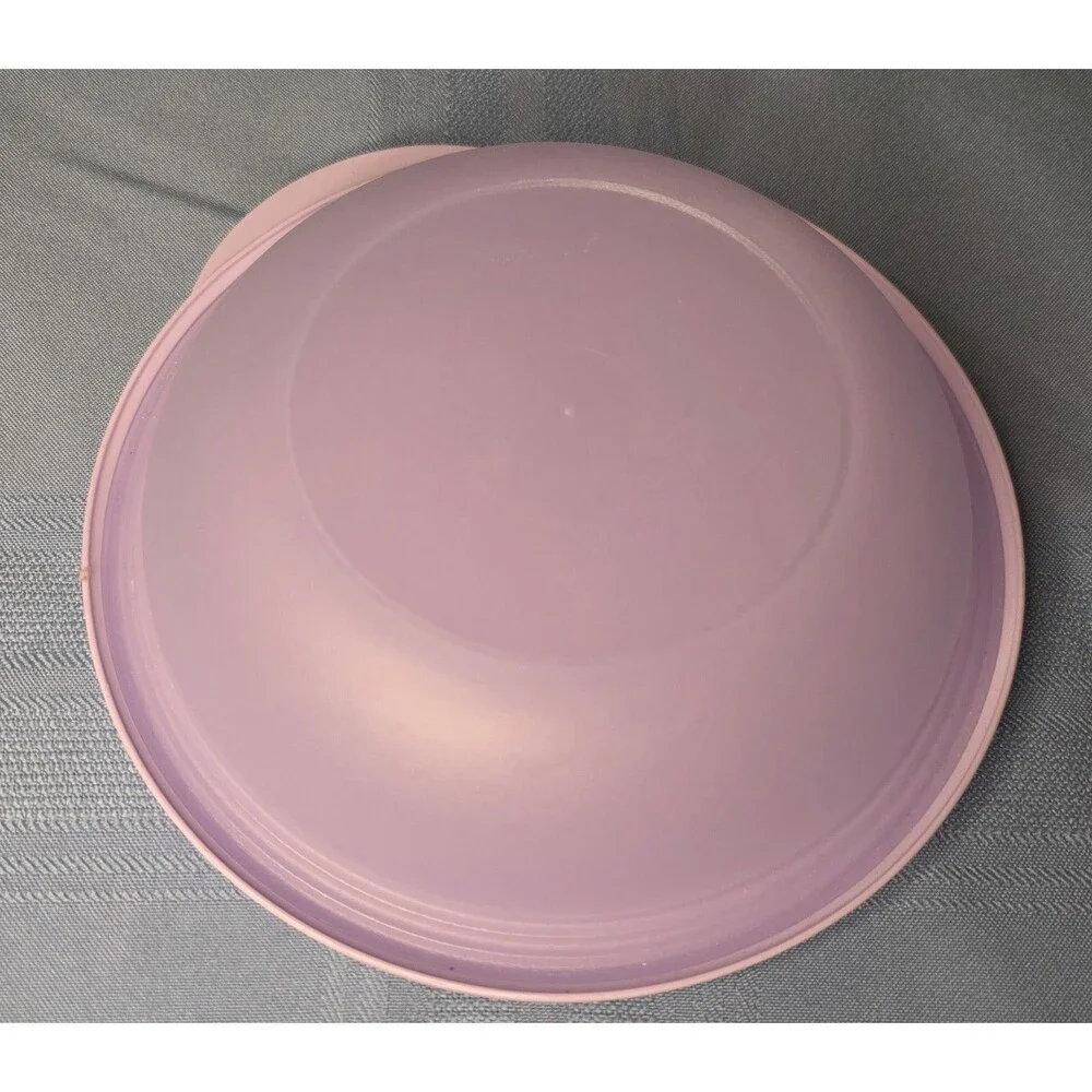 Tupperware 3470B-1 Round Bowl Container w/ Lid Pale Lavender New Vintage